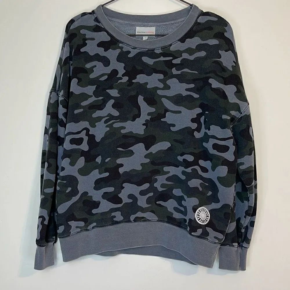 Sundry x Soulcycle Camo Crewneck Pullover S